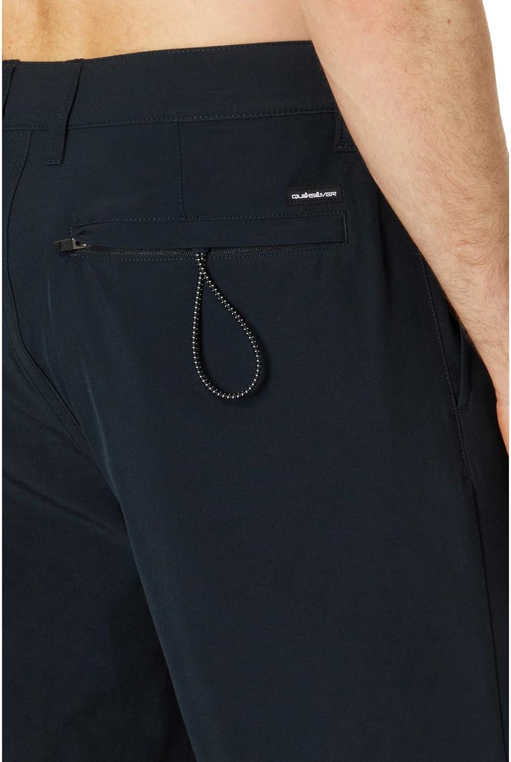 imageQuiksilver Mens Union Amphibian 20 Inch Water Friendly Hybrid Short 2844Black