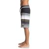 Quiksilver Men’s Everyday Stripe Vee 21 Boardshort(Tarmac)