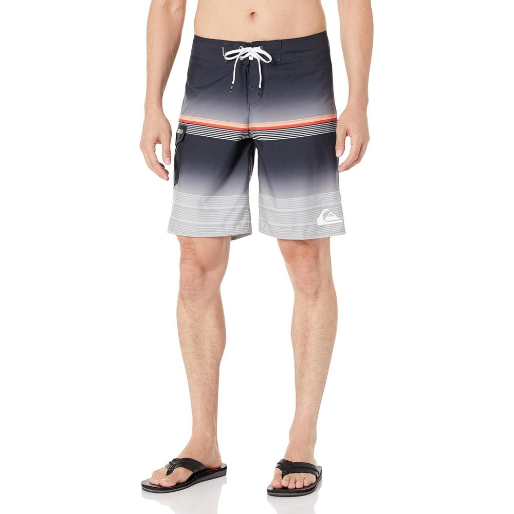 imageQuiksilver Mens Everyday 20quot Board ShortsBlack a Everday Stripe