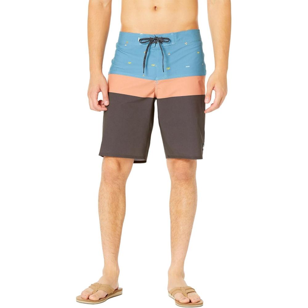 imageQuiksilver Mens Everyday 20quot Board ShortsProvincial Blue