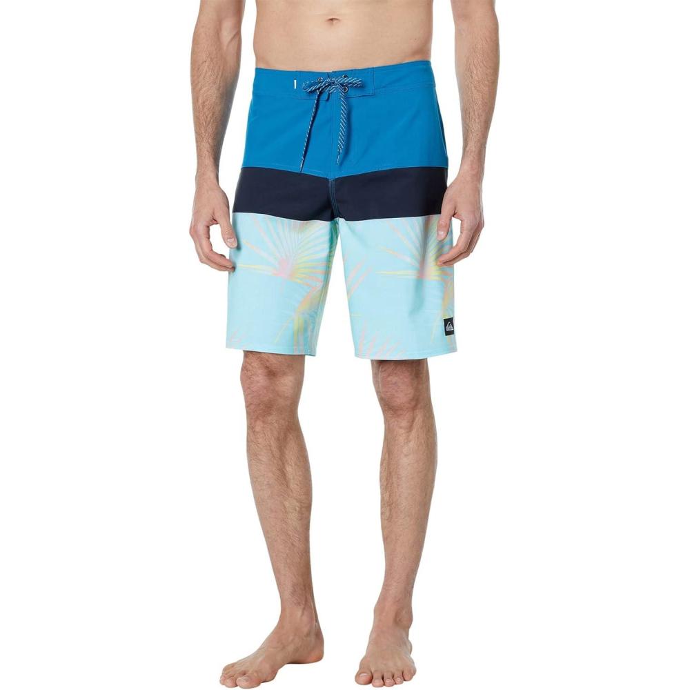 imageQuiksilver Mens Everyday 20quot Board ShortsSeaport