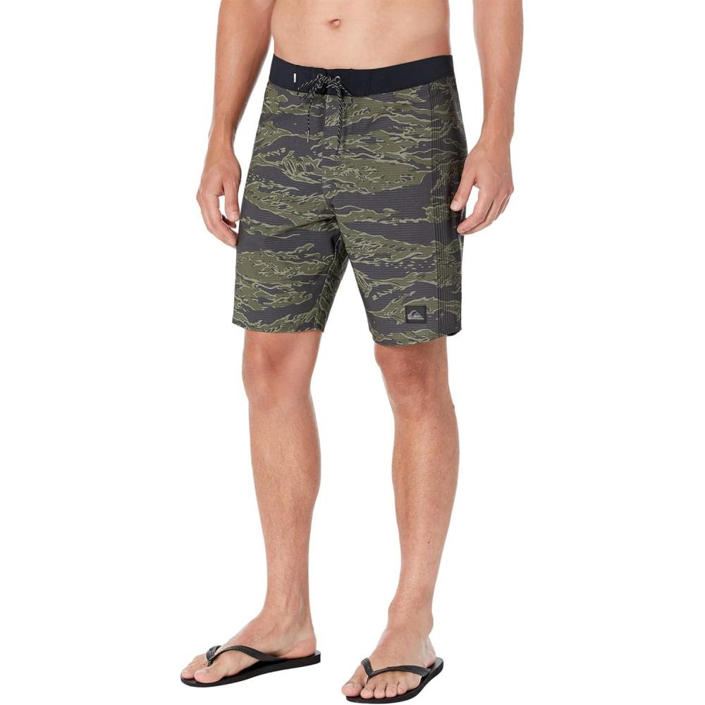 imageQuiksilver Mens Standard Highlite Arch 19 Boardshort Swim TrunkGrape Leaf
