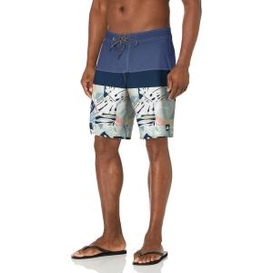 Quiksilver Men’s Everyday 20″ Board Shorts(Blue Indigo)