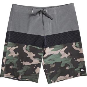 Quiksilver Men’s Everyday 20″ Board Shorts(Iron Gate 233)