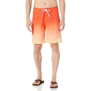 Quiksilver Men’s Everyday 20″ Board Shorts(Orange Pop a Everyday Fade)