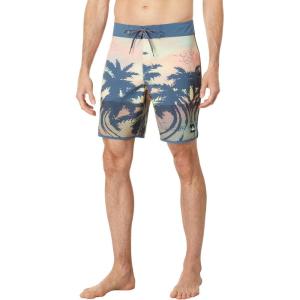 Quiksilver Men’s Standard Highlite Arch 19 Boardshort Swim Trunk(Pastel Turquoise 233)
