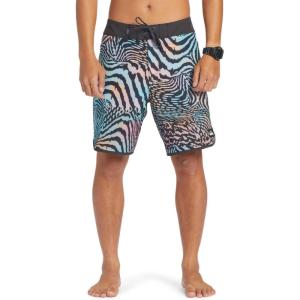 Quiksilver Men’s Standard Highlite Scallop 19 Boardshort Swim Trunk(Tarmac)