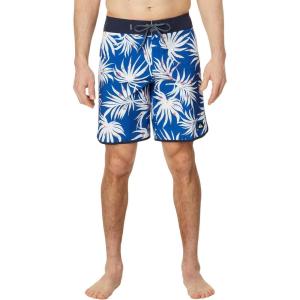 Quiksilver Men’s Standard Surfsilk Scallop 19 Boardshort Swim Trunk(Monaco Blue 241)