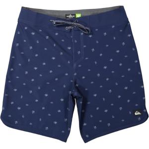 Quiksilver Men’s Standard Surfsilk Scallop 19 Boardshort Swim Trunk(Naval Accademy 233)