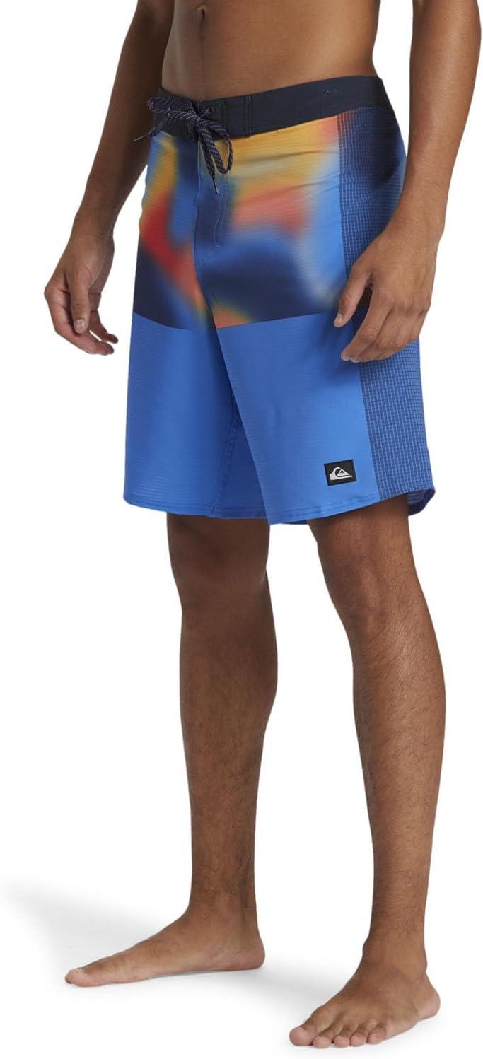 image:imageQuiksilver Mens Standard Highline Arch 19 Boardshorts Swim TrunkMonaco Blue