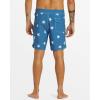 Quiksilver Men’s Standard Original Scallop Jester 18 Boardshorts Swim Trunk(Star Sapphire)