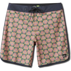 Quiksilver – Mens Surfsilk Scallop 19 Boardshort(Mustard)
