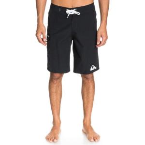 Quiksilver Men’s Everyday 21″ Board Shorts(Black)