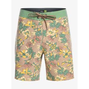 Quiksilver Men’s Surfsilk Washed 18 Boardshort Swim Trunk Bathing Suit(Golden Rod)