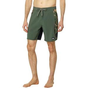 Quiksilver Mens Surfsilk Washed Sessions 18 Boardshort Swim Trunk(Camo)