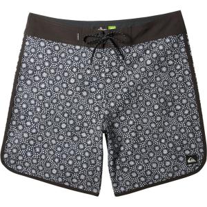 Quiksilver Men’s Surfsilk Scallop 19 Boardshort Swim Trunk(Tarmac)
