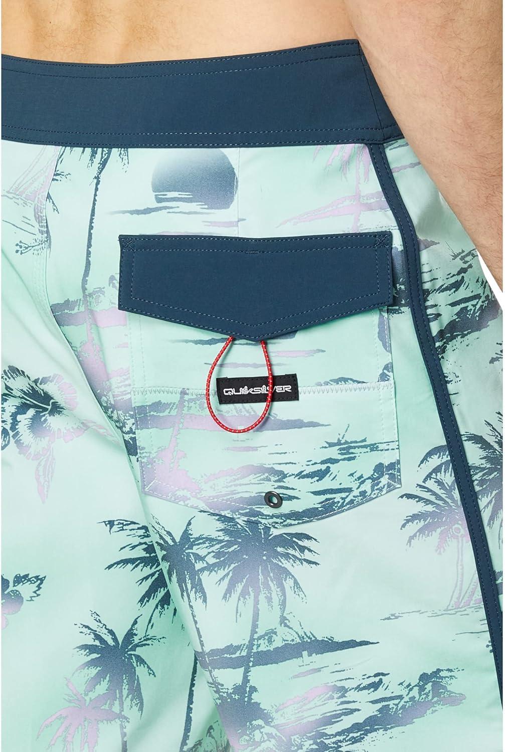 image:imageQuiksilver Mens Standard Surfsilk Scallop 19 Boardshort Swim TrunkBeach Glass