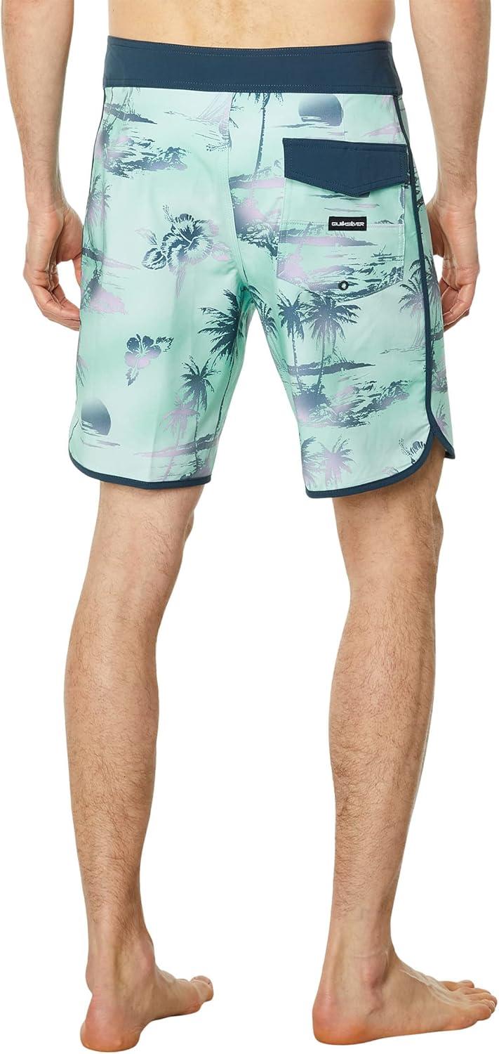 image:imageQuiksilver Mens Standard Surfsilk Scallop 19 Boardshort Swim TrunkBeach Glass