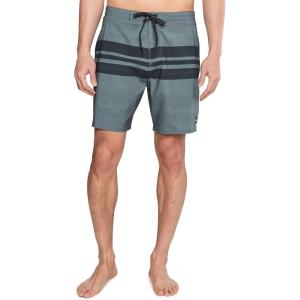 Quiksilver Men’s Surfsilk Street-Trunk 18 Boardshorts(Black)