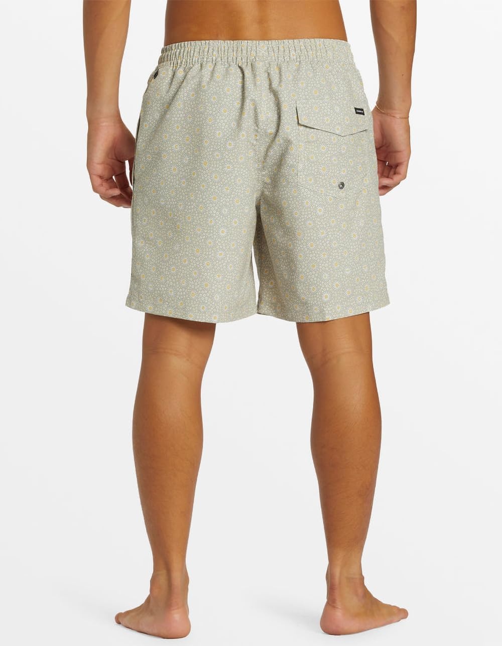 image:imageQuiksilver Mens Remade Mix Volley 17nb Elastic Waist Volley Swim TrunkSilver Birch