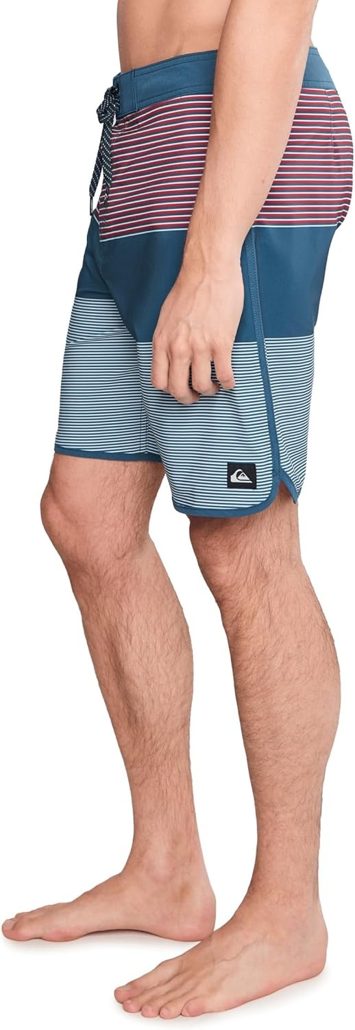 image:imageQuiksilver Mens Surfsilk Tijuana 19 BoardshortsDark Denim