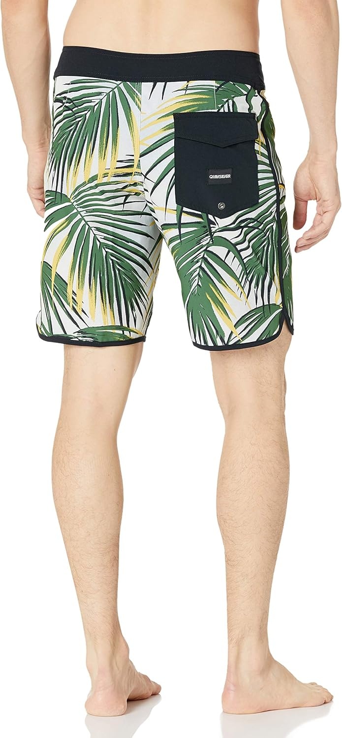 image:imageQuiksilver Mens Highline Sub Tropic 19 Boardshort Swim TrunkSnow White