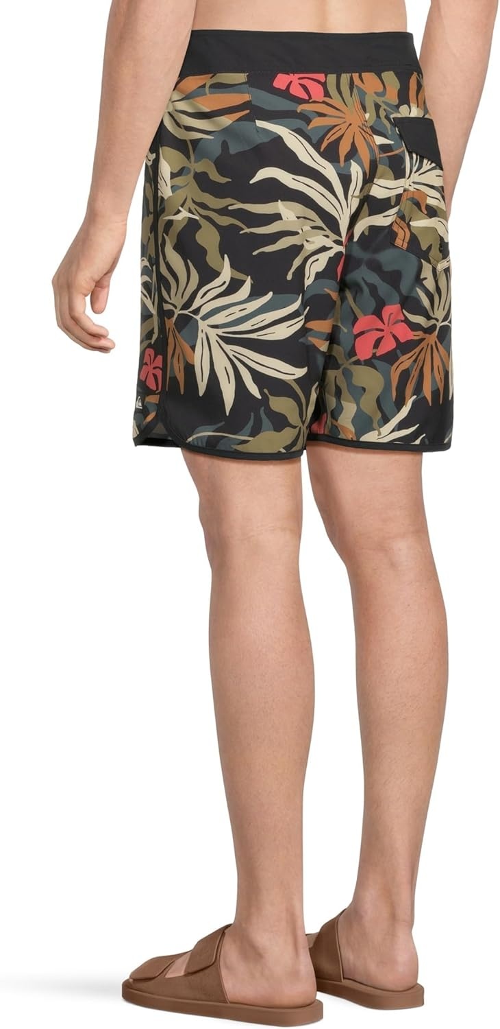 image:imageQuiksilver Mens Surfsilk Scallop 19 BoardshortsBlack