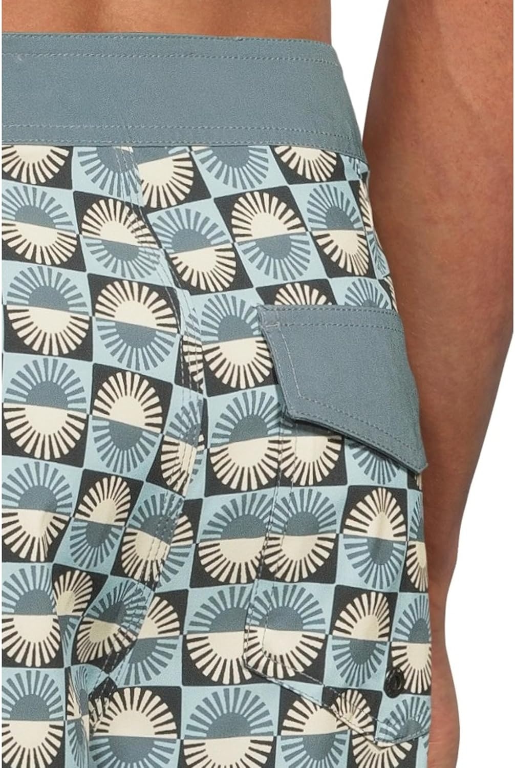 image:imageQuiksilver Mens Surfsilk Scallop 19 BoardshortsJade Grey